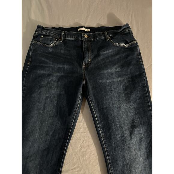 Levi Strauss 505 Women’s Jeans Size 18 Straight Leg Dark Wash - Picture 2 of 6